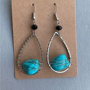 Turquoise dyed Holite Silver Wire Wrapped Earrings‎ fashion aw9